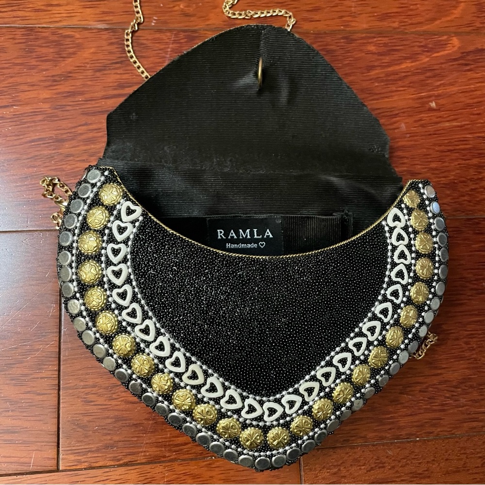 Ramla Handmade Heart Shaped Mosaic Bag Purse Clutch Black Gold Bling Bling B1 I - Picture 9 of 13